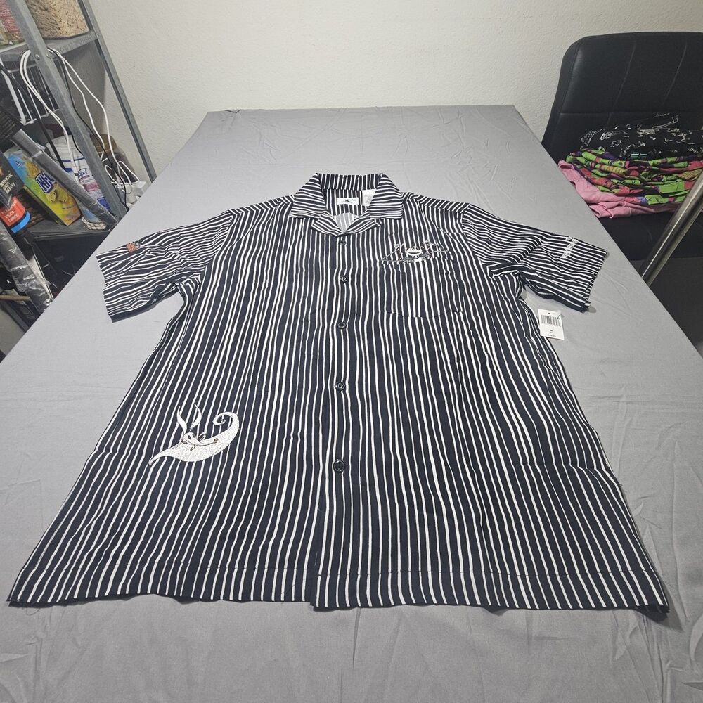 NWT Disney Parks Nightmare Before Christmas Button Down Shirt for Adults Size M
